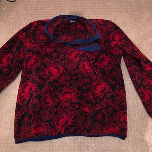 Women’s Patagonia synchilla pullover